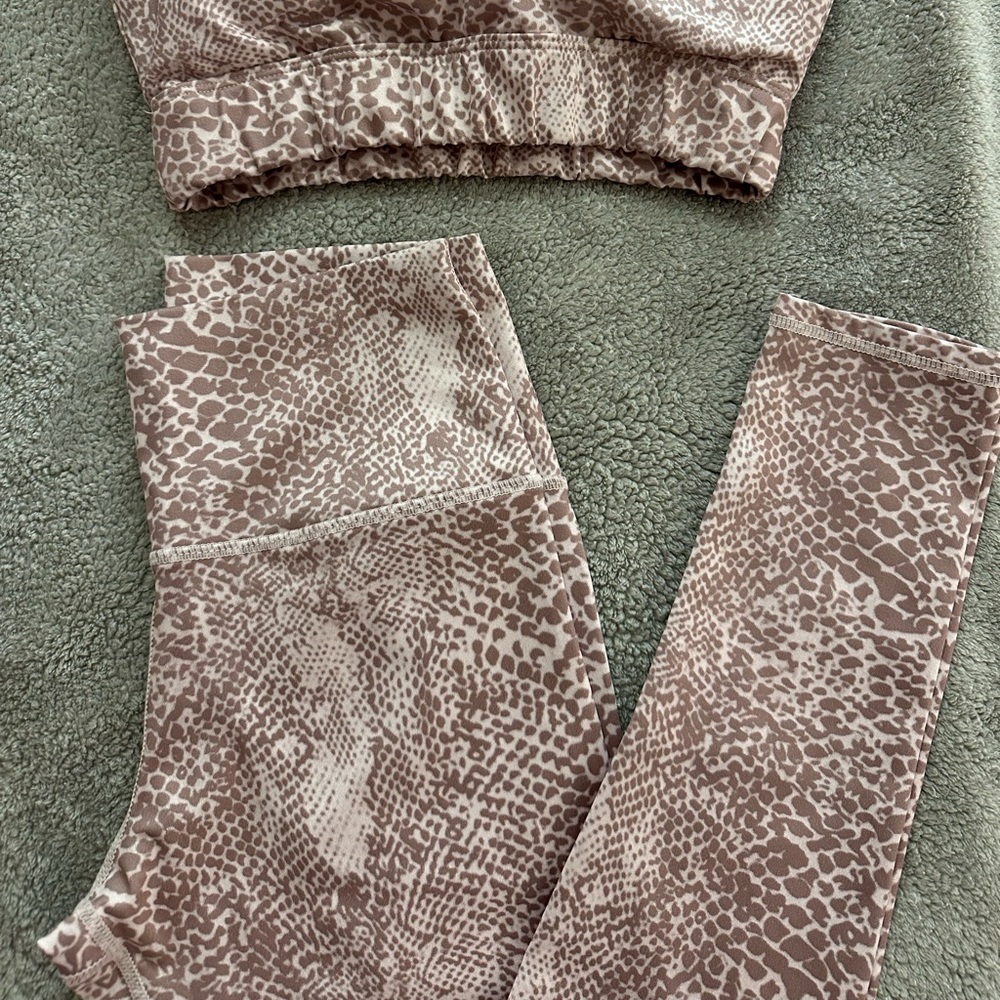 Luca And Grae Mauve Cheetah Print Workout Set - image 4